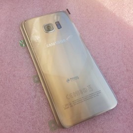 Оригинальная задняя стеклянная крышка с проклейкой и влагозащищенной мембранной для Samsung Galaxy S7 Edge SM-G935FD Gold
