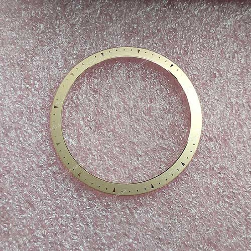 Корпусное кольцо, безель, для смарт часов Samsung SM-R810 Galaxy Watch 42mm Rose Gold оригинал