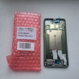 Дисплей OLED в зборі з сенсором, металевою рамкой та розмовним динаміком для Motorola XT2601 Edge 70 Bronze Green (сервіс!) оригінал 